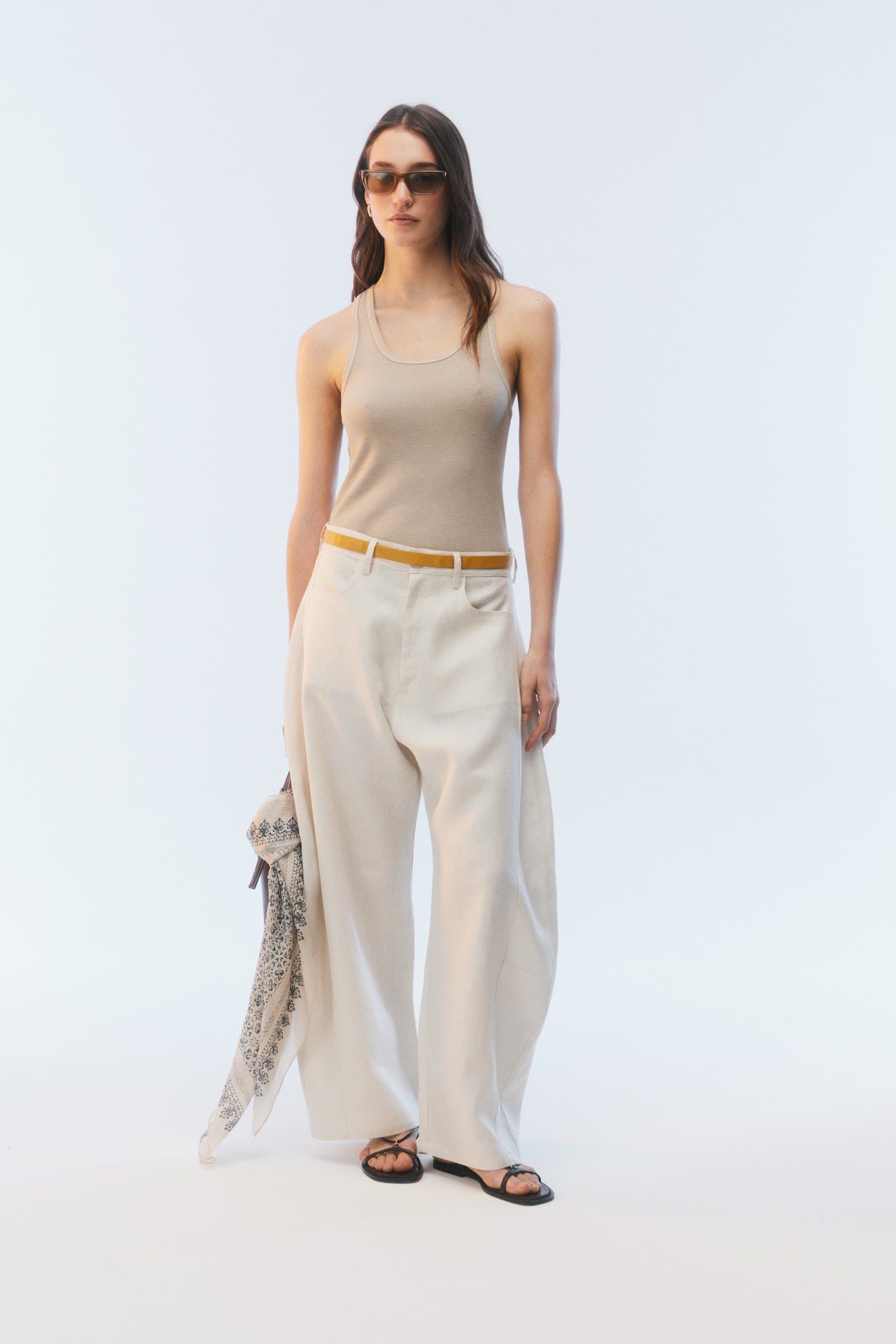 PANTALON MORA